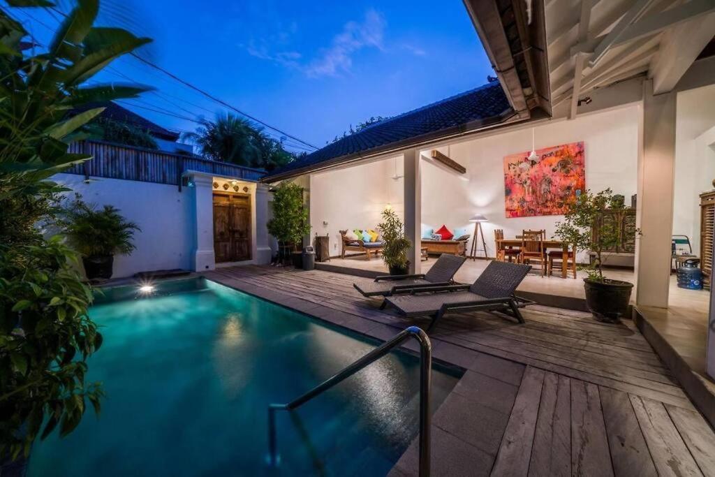 Catalina * Seminyak (Bali)